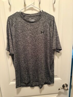 Under Armour Men’s Heathered Performance T-Shirt